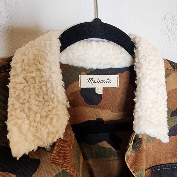 Madewell Northward Cropped Army Jacket in Cottontail Camo: Sherpa Edition. XXS. - Picture 3 of 16